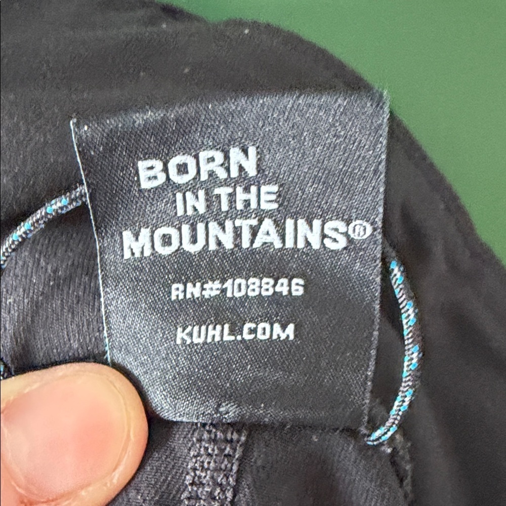 Kuhl Traverse Kapri 6349 Black Womens M Leggings Hiking Outdoors Activewear - Picture 3 of 9
